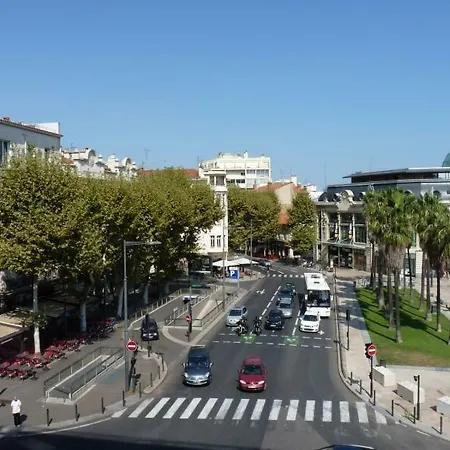 Centre Place Catalogne *